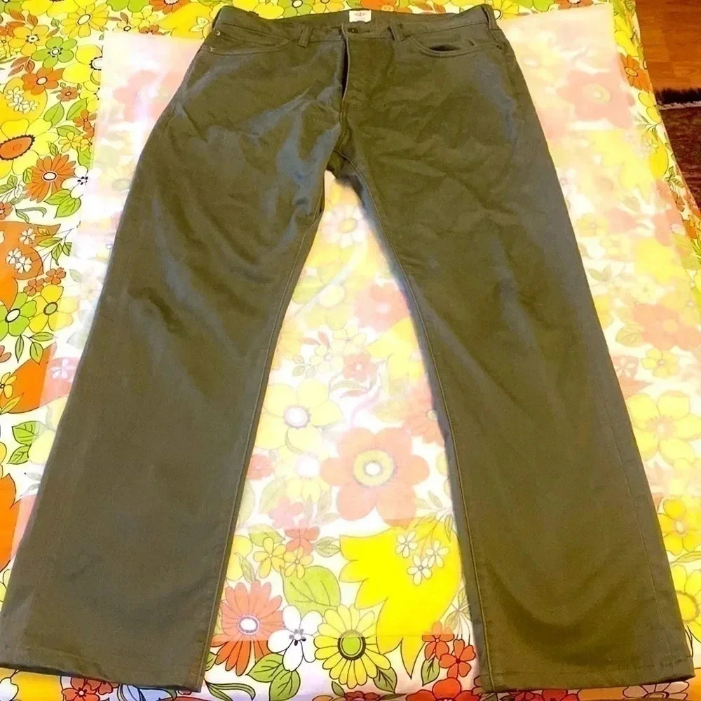 Dockers straight fit cotton pants dark green olive 🫒 colour